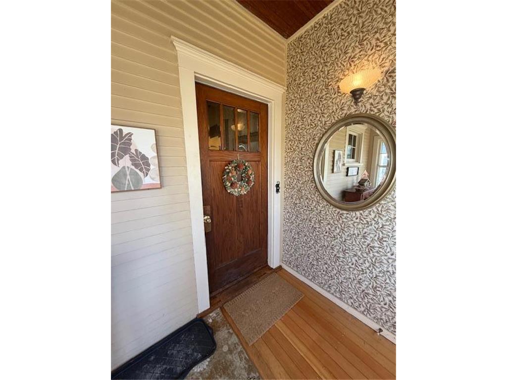 209 E 5th Street Redwood Falls MN 56283 7070060 image19