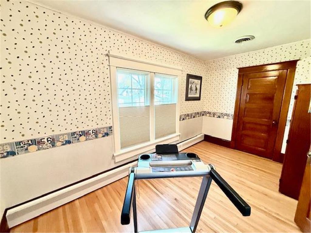 209 E 5th Street Redwood Falls MN 56283 7070060 image49