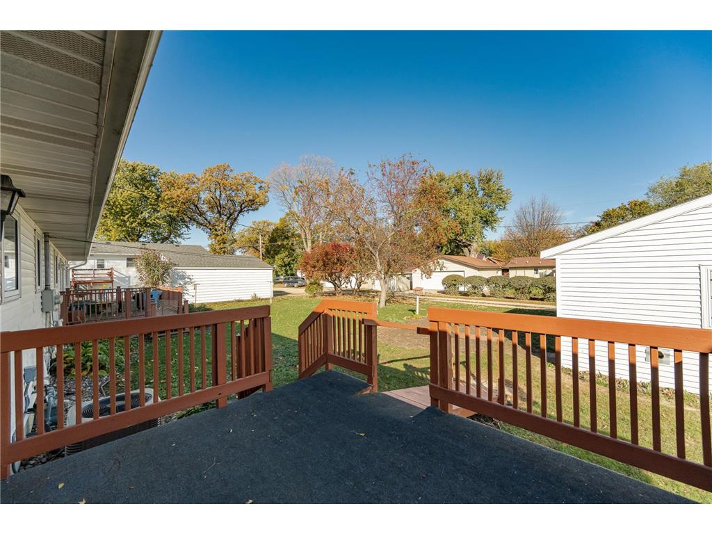 209 E Henry Street Le Roy MN 55951 6806049 image36