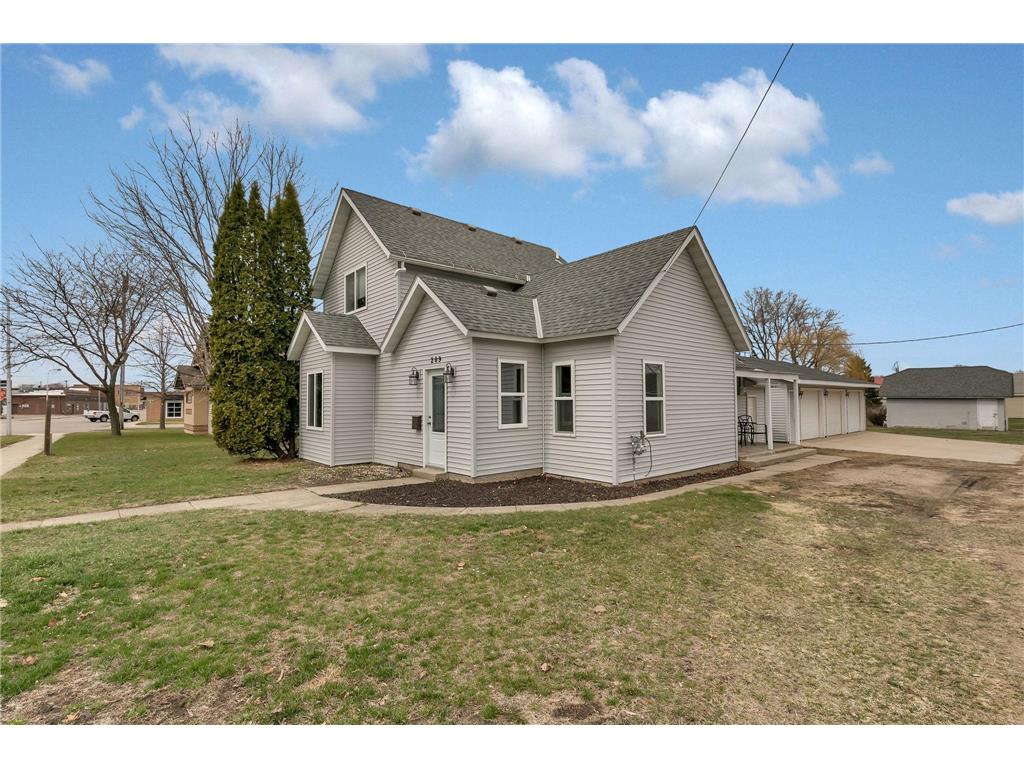 209 E James Street Paynesville MN 56362 7055594 image1