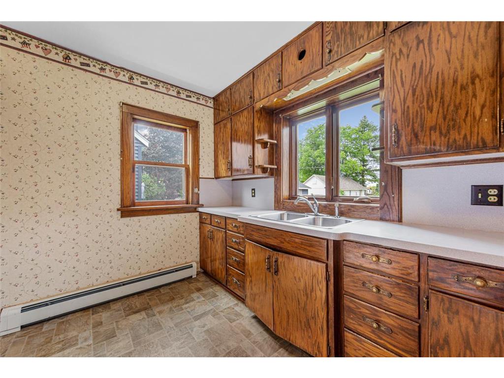 209 E Main Street Arlington MN 55307 6719323 image11