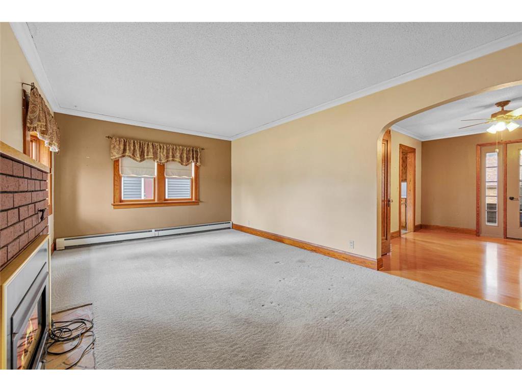 209 E Main Street Arlington MN 55307 6719323 image6