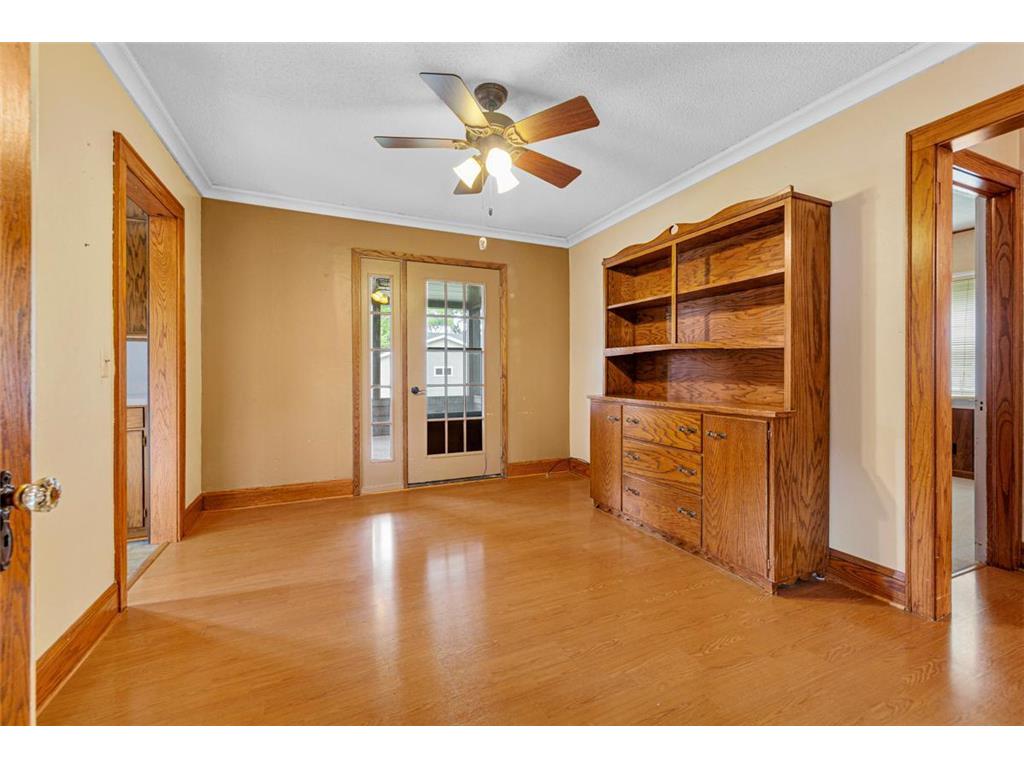 209 E Main Street Arlington MN 55307 6719323 image8