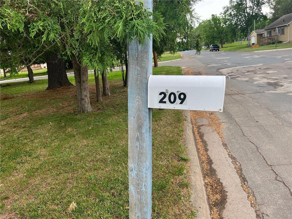 209 Grant Avenue S, Sandstone, MN 55072 MLS 6226414 Edina Realty