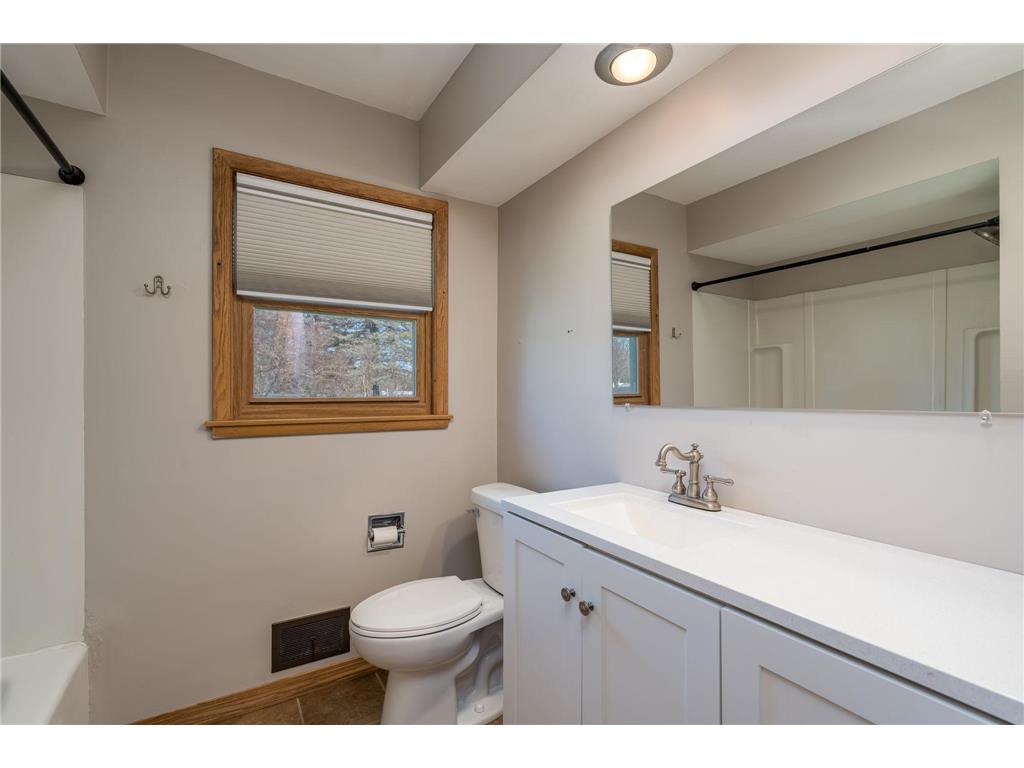 209 Hillcrest Way Le Sueur MN 56058 7058793 image18