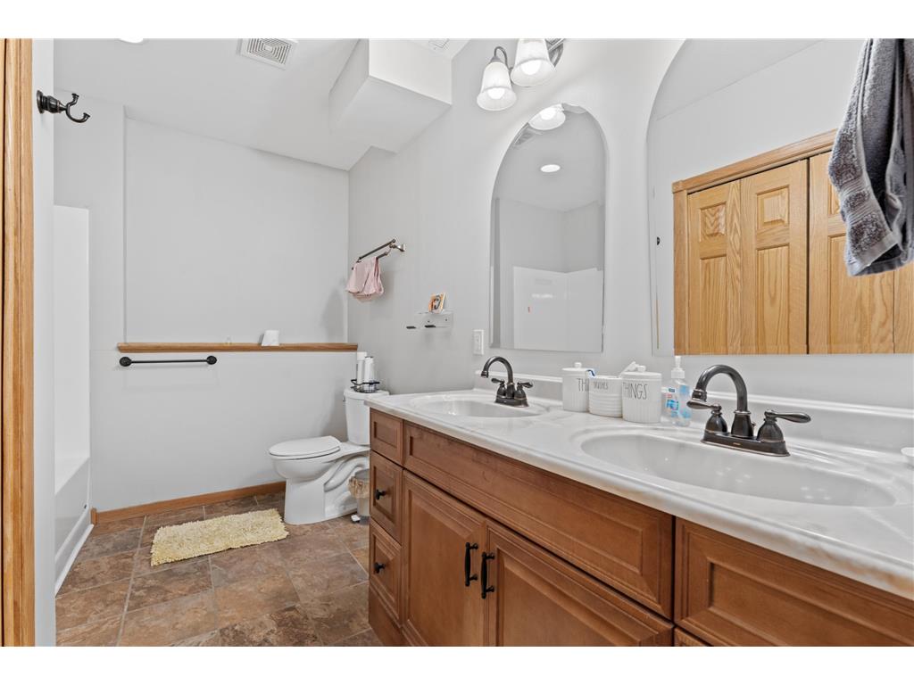209 Luella Place NE Stewartville MN 55976 7109974 image31
