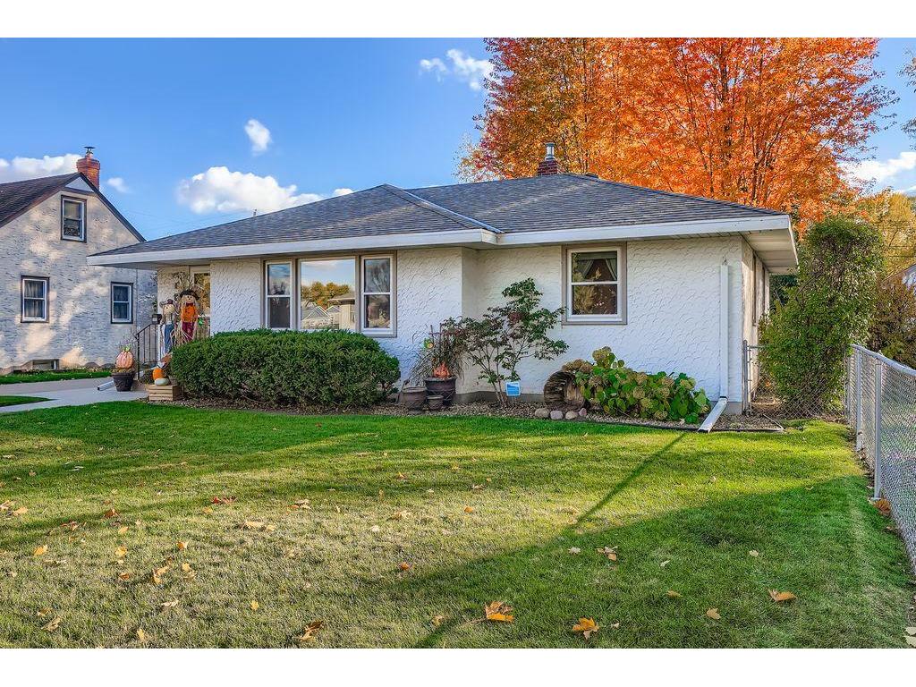 209 Macarthur Street W South Saint Paul MN 55075 6810047 image1
