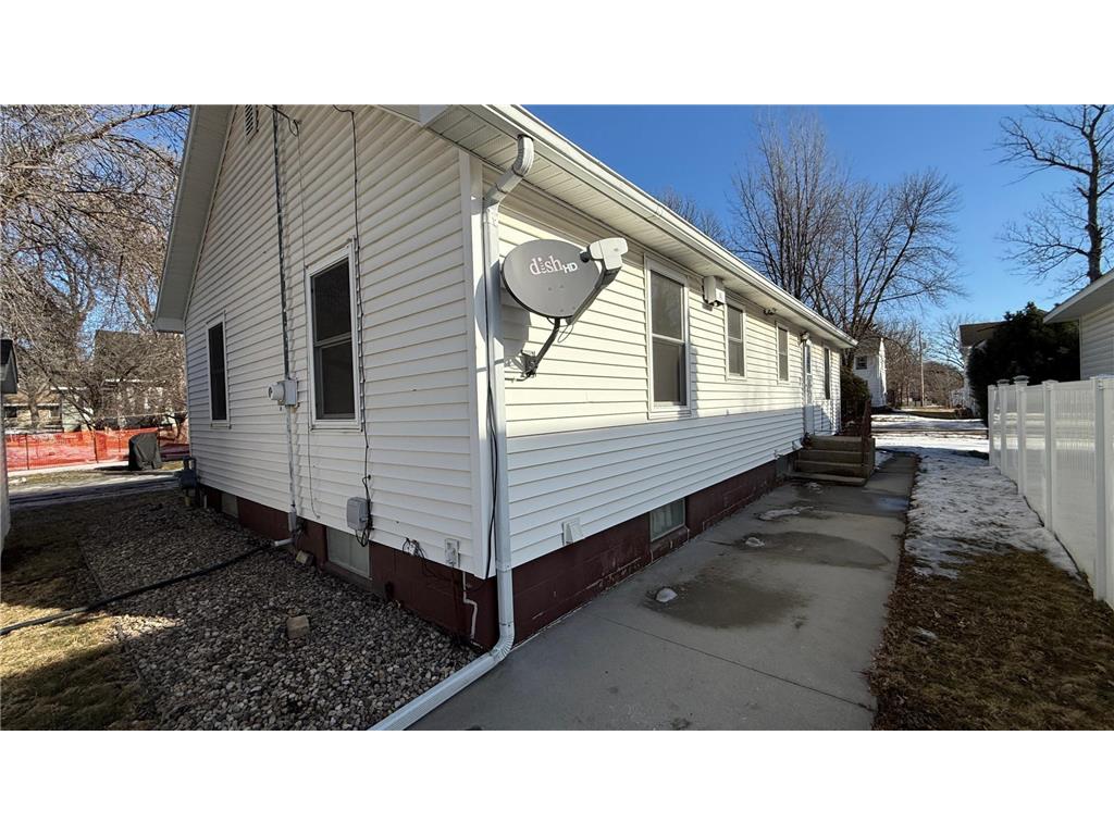 209 N 10th Street Montevideo MN 56265 7018329 image3