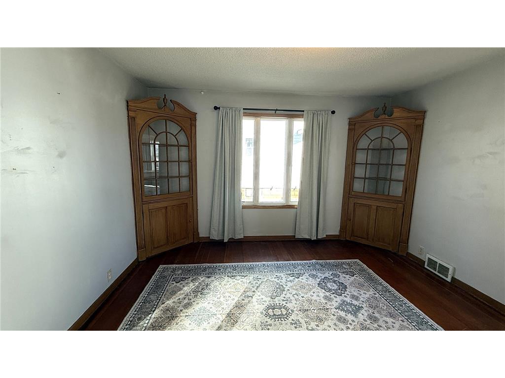 209 N 10th Street Montevideo MN 56265 7018329 image8