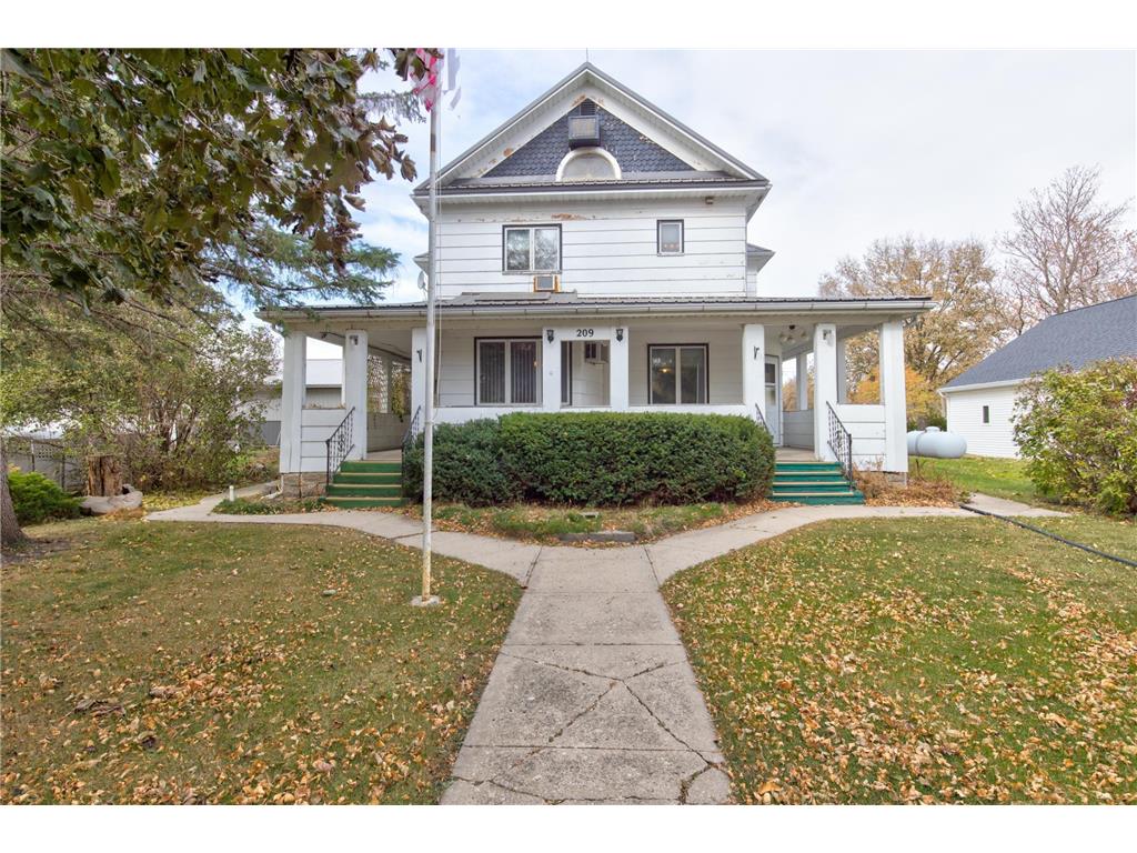209 N Madison Street Minneota MN 56264 6272830 image1