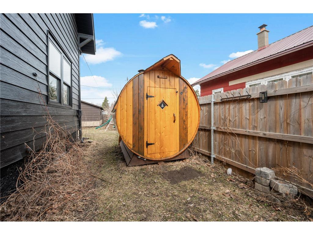 209 NE 8th Street Grand Rapids MN 55744 7049058 image3