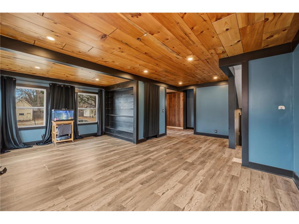 209 NE 8th Street Grand Rapids MN 55744 7049058 image9