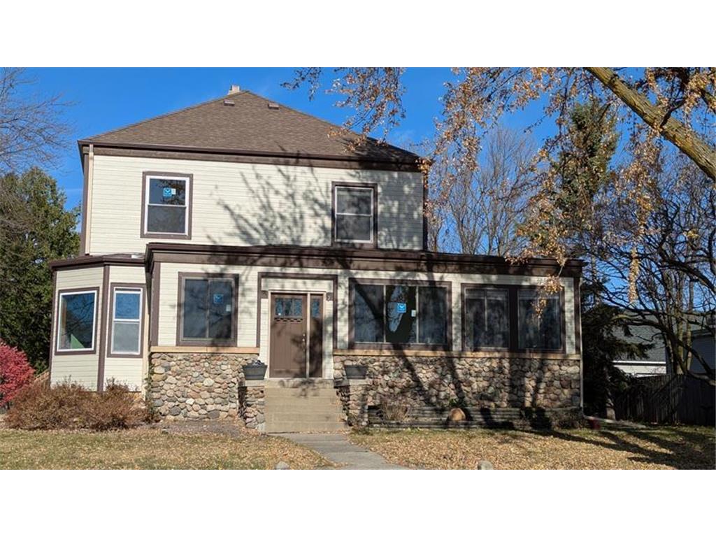 209 Oak Avenue SW Montgomery MN 56069 6788671 image1