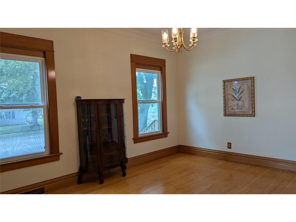 209 Oak Avenue SW Montgomery MN 56069 6788671 image14