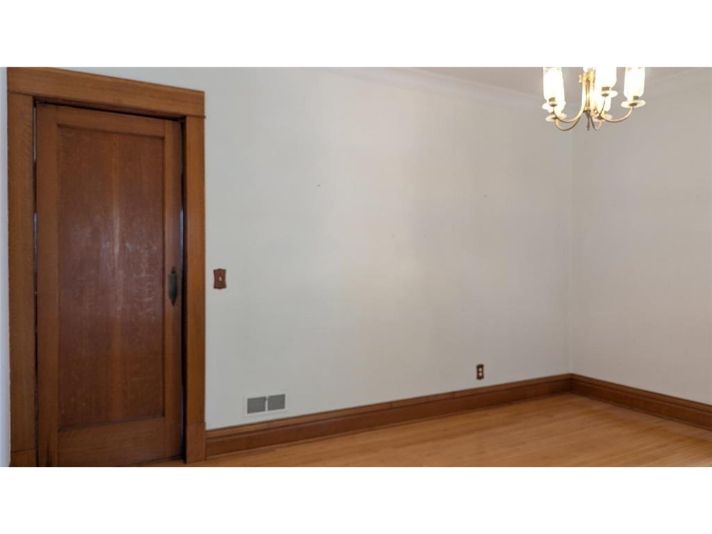 209 Oak Avenue SW Montgomery MN 56069 6788671 image17