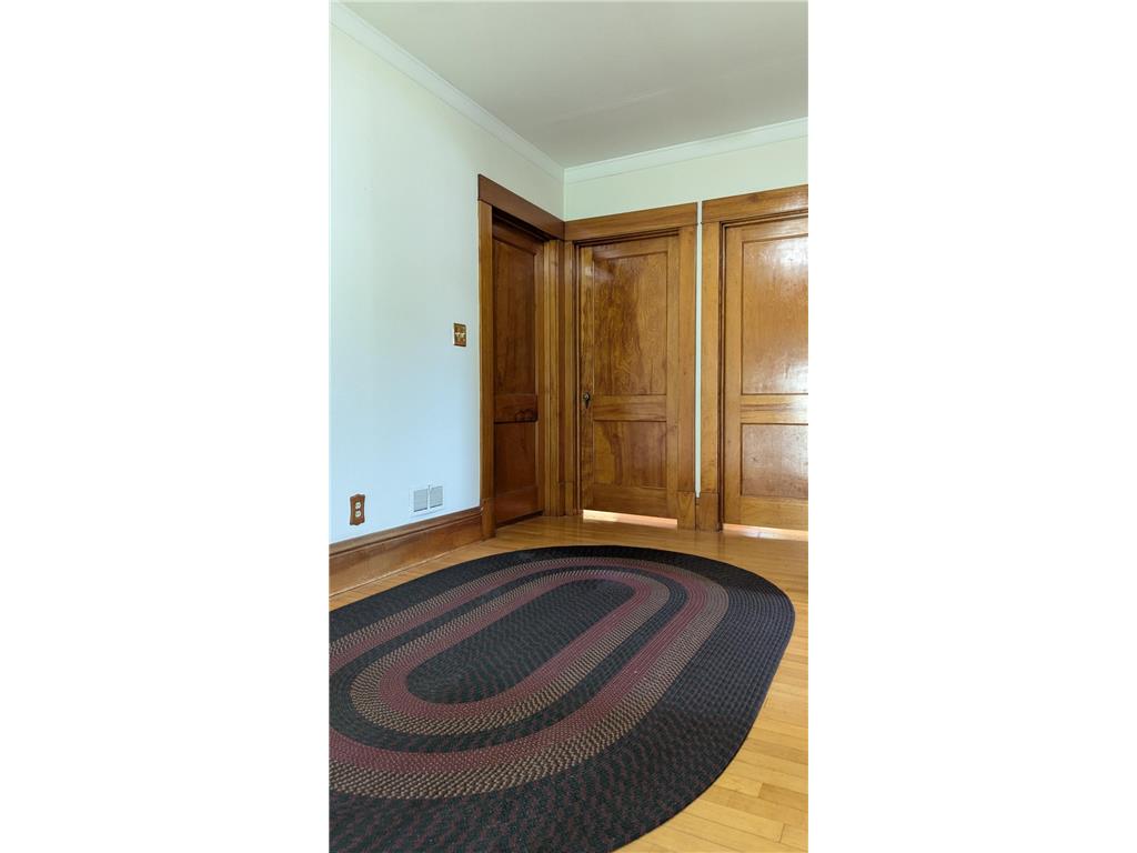 209 Oak Avenue SW Montgomery MN 56069 6788671 image43