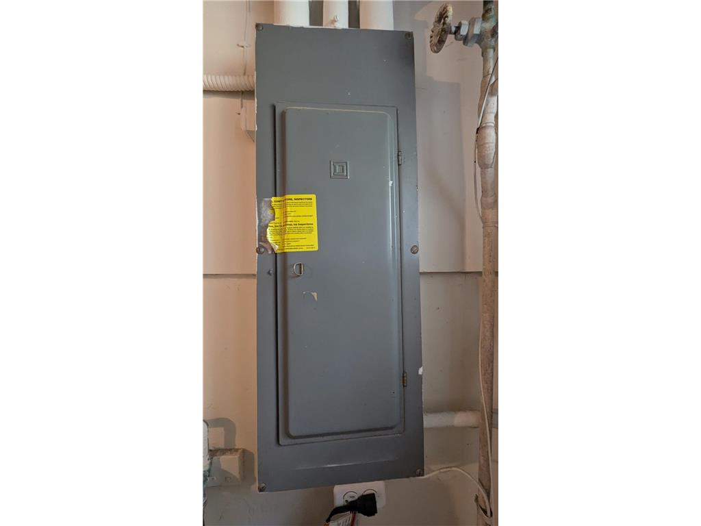 209 Oak Avenue SW Montgomery MN 56069 6788671 image67