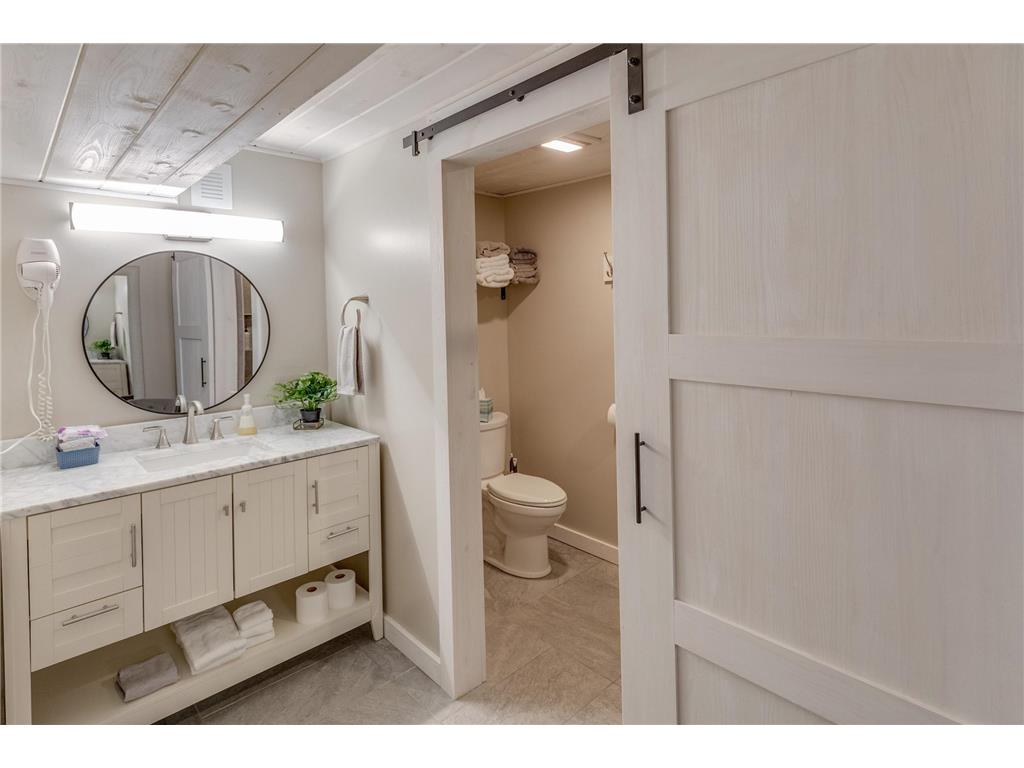 209 Park Avenue W Hackensack MN 56452 6774033 image34