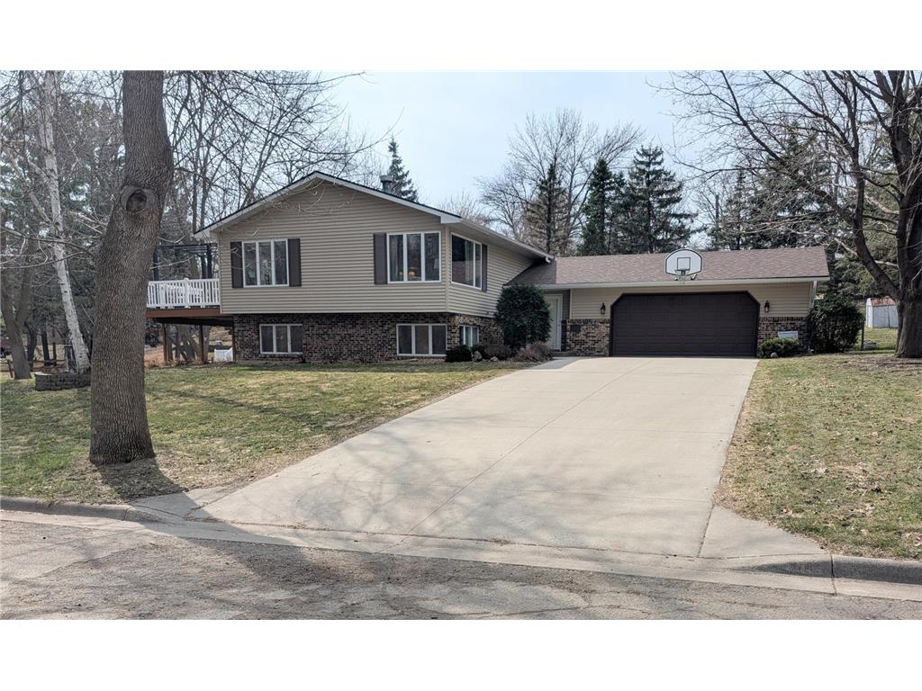 209 S 10th Street Montevideo MN 56265 7045289 image1