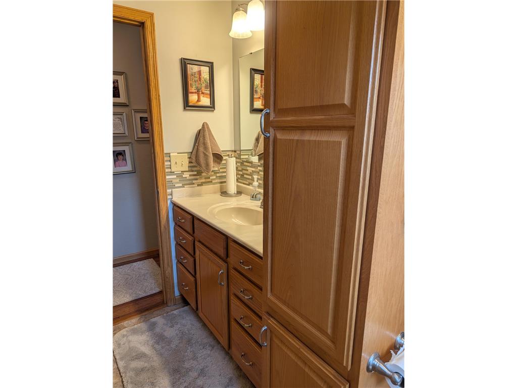 209 S 10th Street Montevideo MN 56265 7045289 image24
