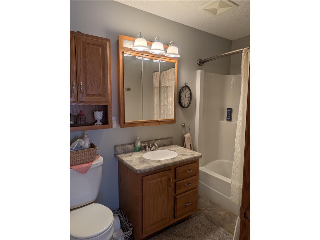 209 S 10th Street Montevideo MN 56265 7045289 image30