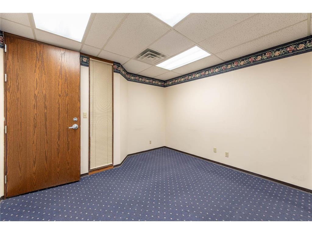 209 S 2nd Street Mankato MN 56001 7036415 image38
