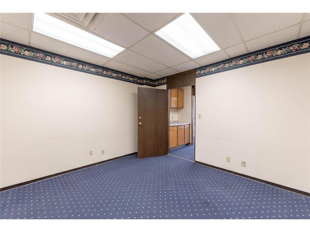 209 S 2nd Street Mankato MN 56001 7036415 image39