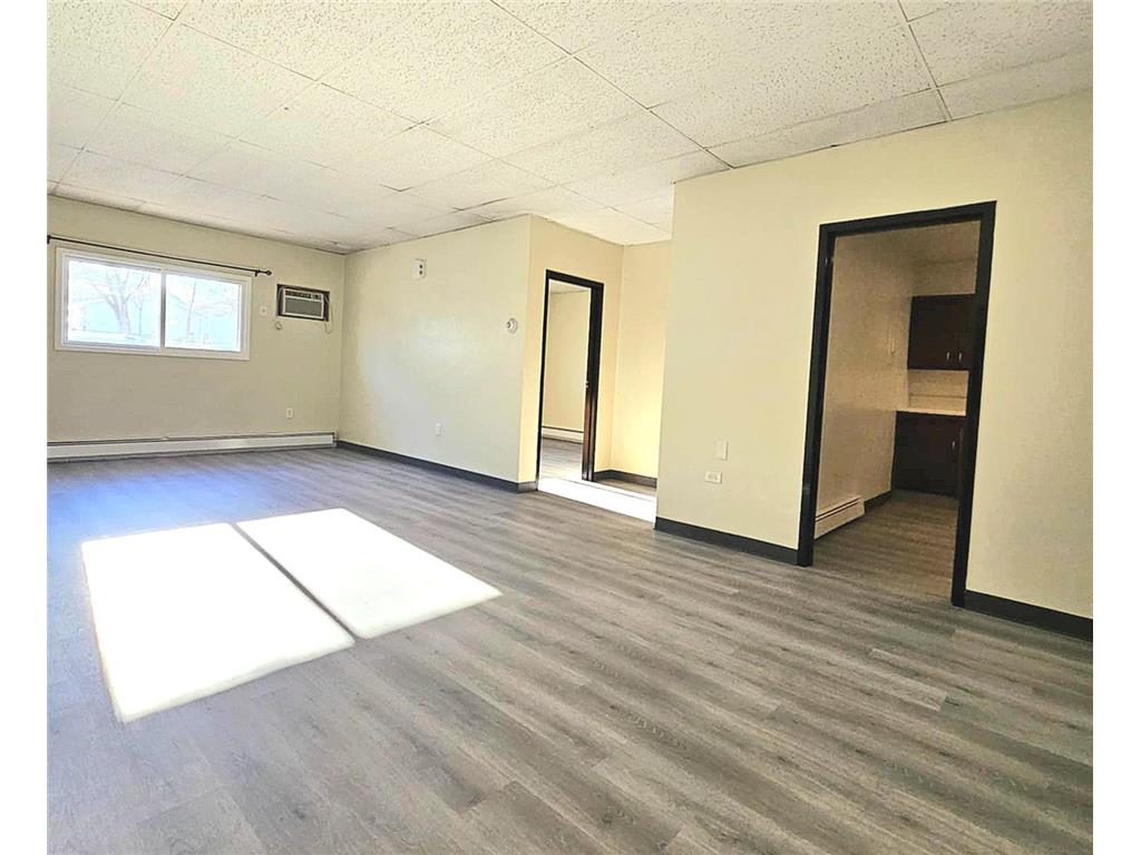 209 S Minnesota Street New Ulm MN 56073 6820873 image11