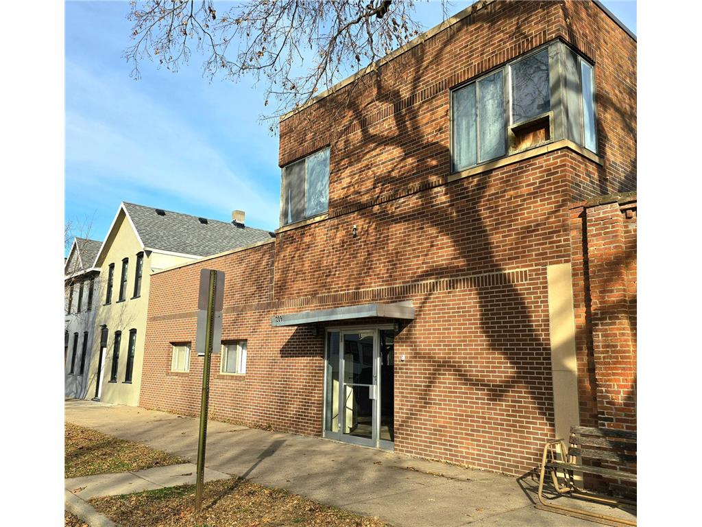 209 S Minnesota Street New Ulm MN 56073 6820873 image2