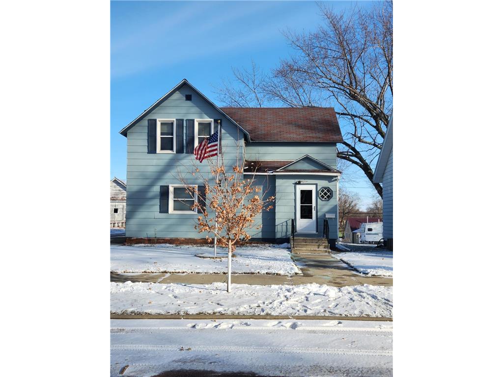 209 S Park Avenue, Springfield, MN, 56087 MLS 6311223 Edina Realty