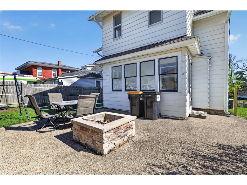 209 W Jefferson Street Spring Valley MN 55975 7069501 image13