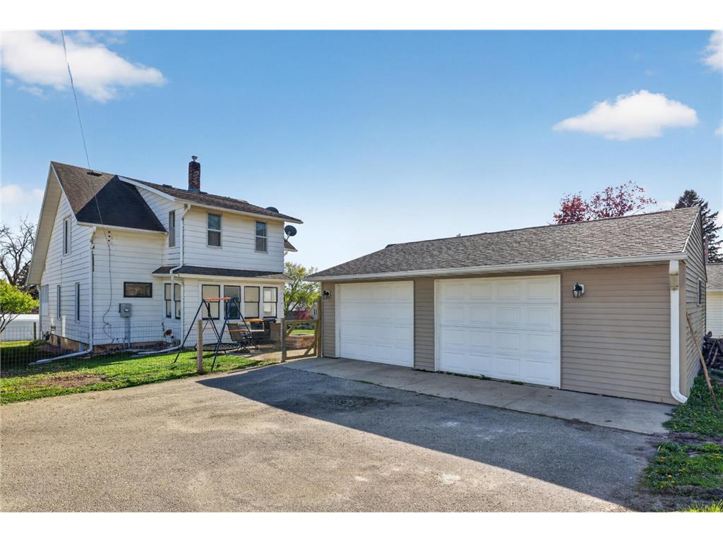 209 W Jefferson Street Spring Valley MN 55975 7069501 image15