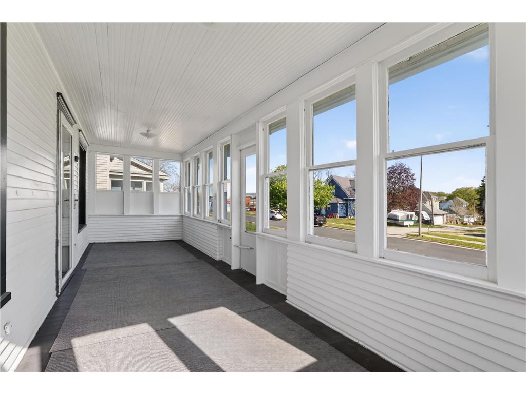 209 W Jefferson Street Spring Valley MN 55975 7069501 image9