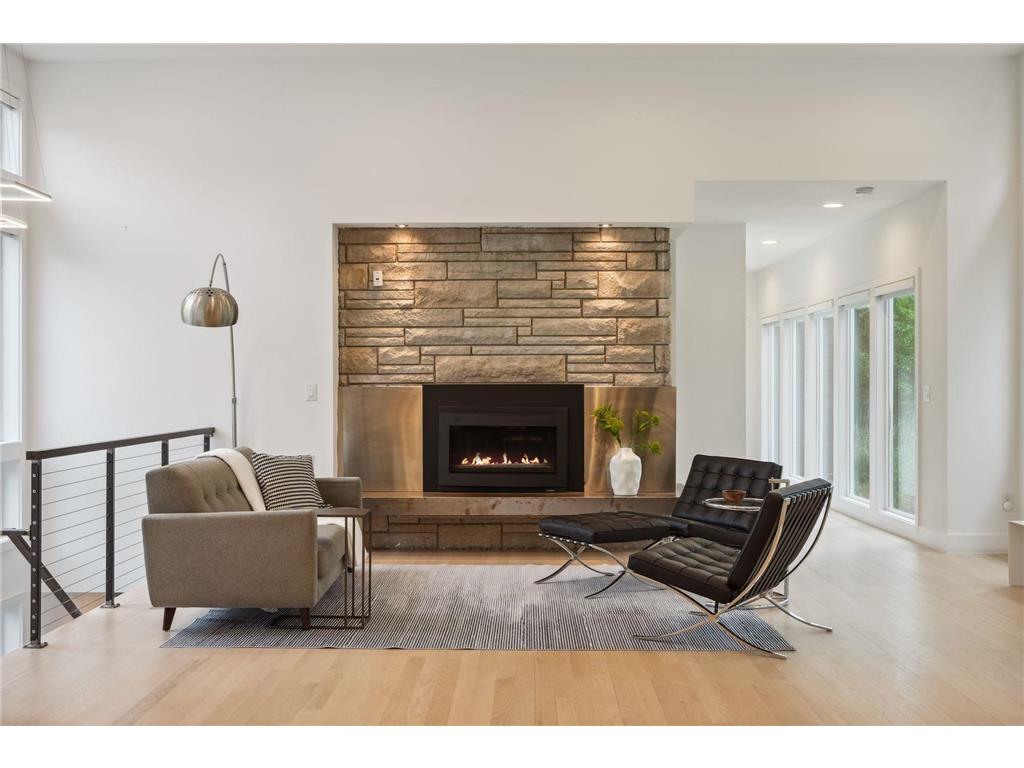 209 Westwood Drive N Golden Valley MN 55422 6682760 image1