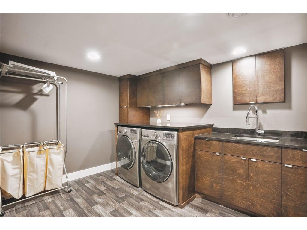 209 Westwood Drive N Golden Valley MN 55422 6682760 image26