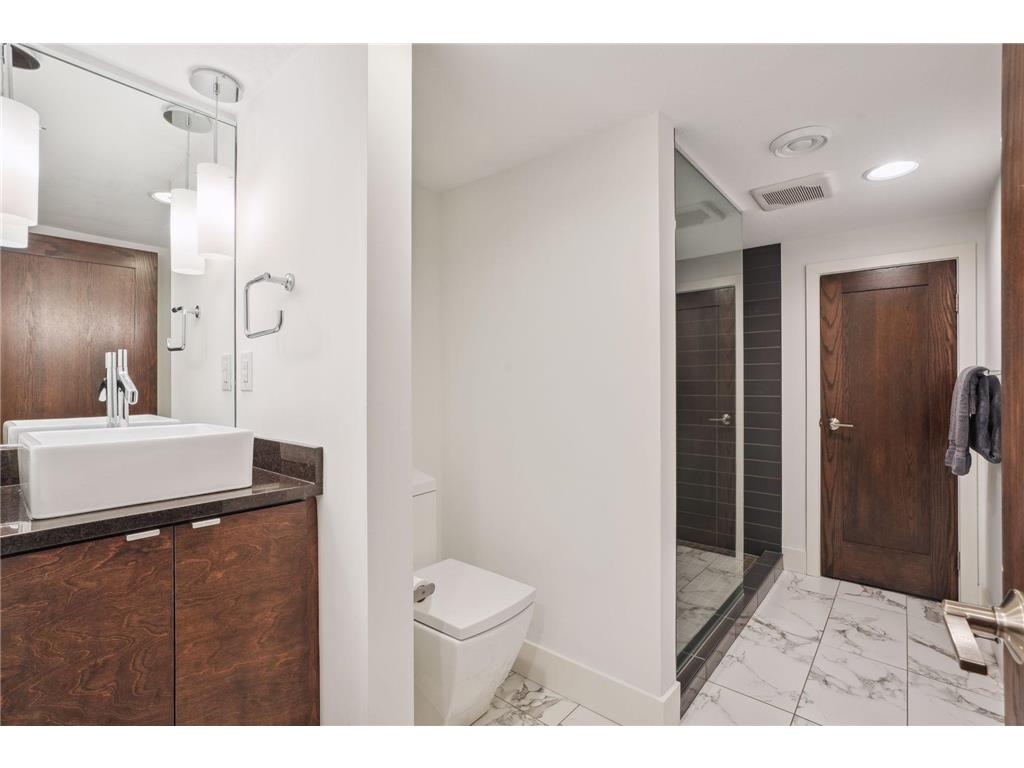 209 Westwood Drive N Golden Valley MN 55422 6682760 image29