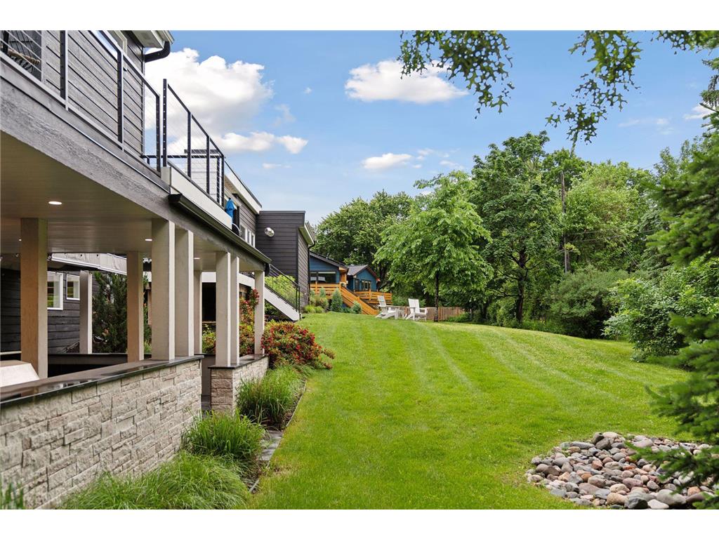 209 Westwood Drive N Golden Valley MN 55422 6682760 image40