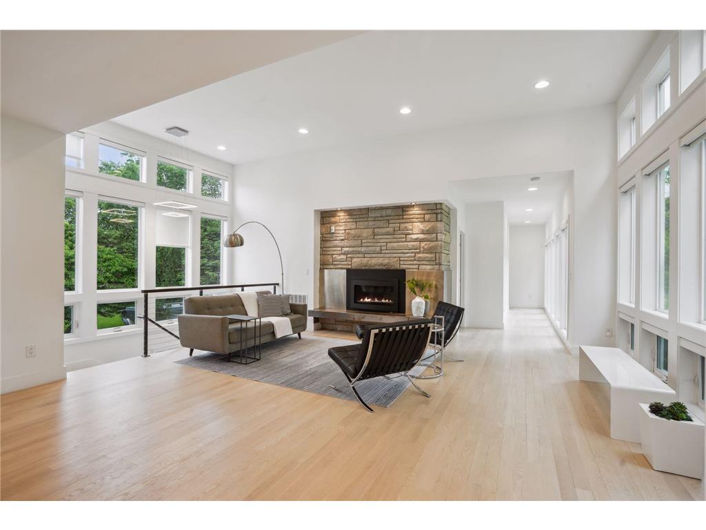 209 Westwood Drive N Golden Valley MN 55422 6682760 image5