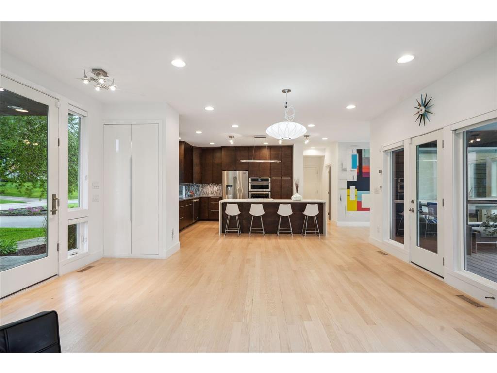 209 Westwood Drive N Golden Valley MN 55422 6682760 image9