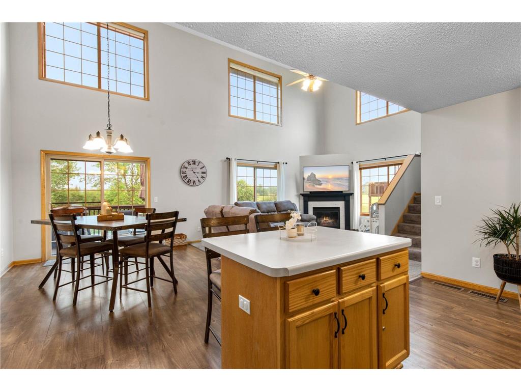 2090 Bunker Boulevard Rush City MN 55069 6598313 image1