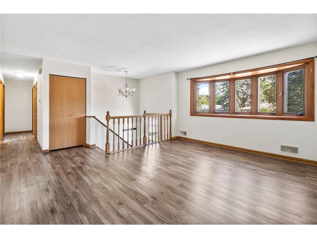 2090 Carnelian Lane Eagan MN 55122 7093101 image3