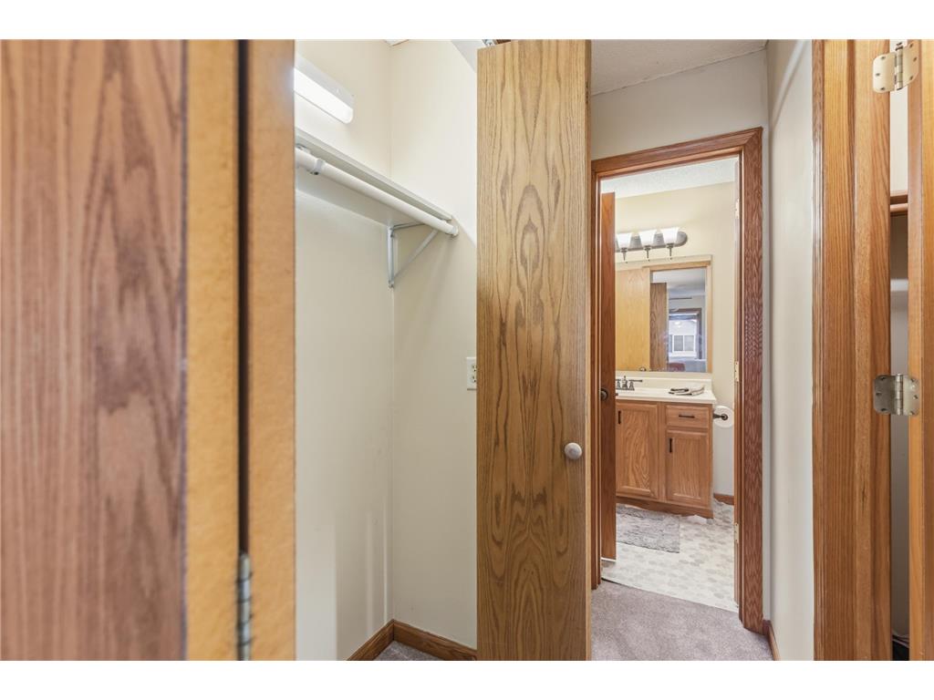 2090 Parkway Avenue Shakopee MN 55379 7030452 image14