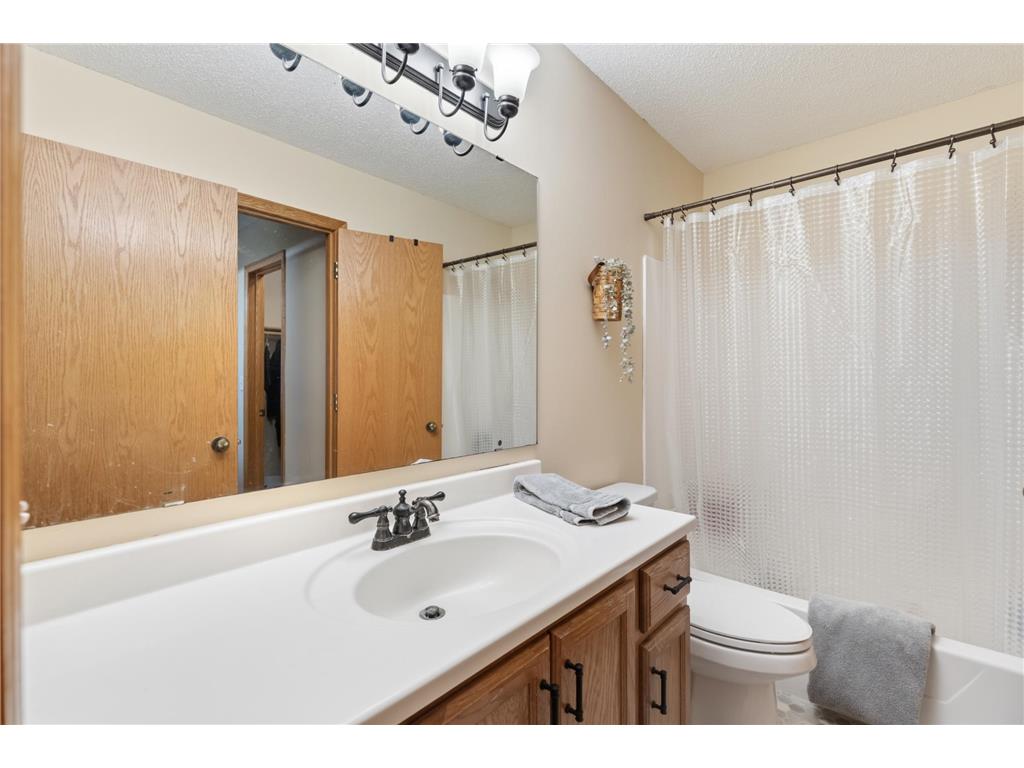 2090 Parkway Avenue Shakopee MN 55379 7030452 image16