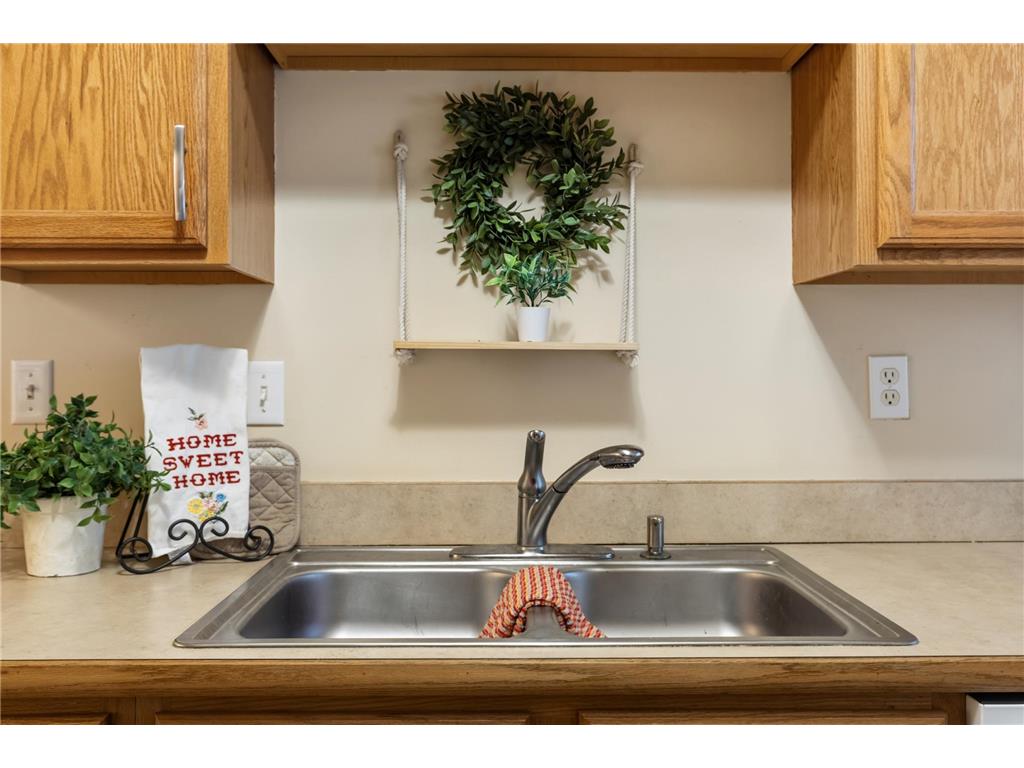 2090 Parkway Avenue Shakopee MN 55379 7030452 image7