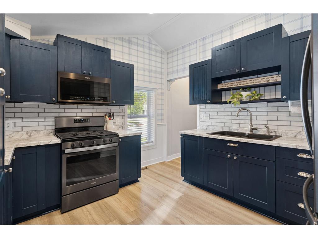 20905 Holt Avenue Lakeville MN 55044 6720118 image1