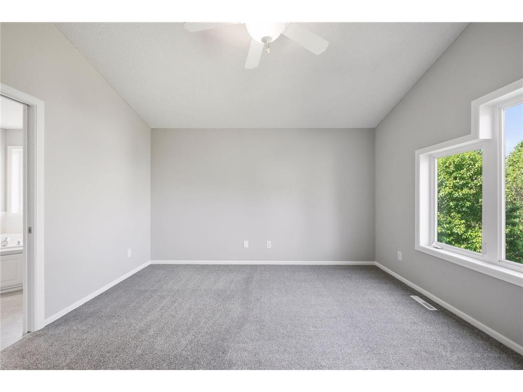 20911 Illinois Path Lakeville MN 55044 7086095 image29