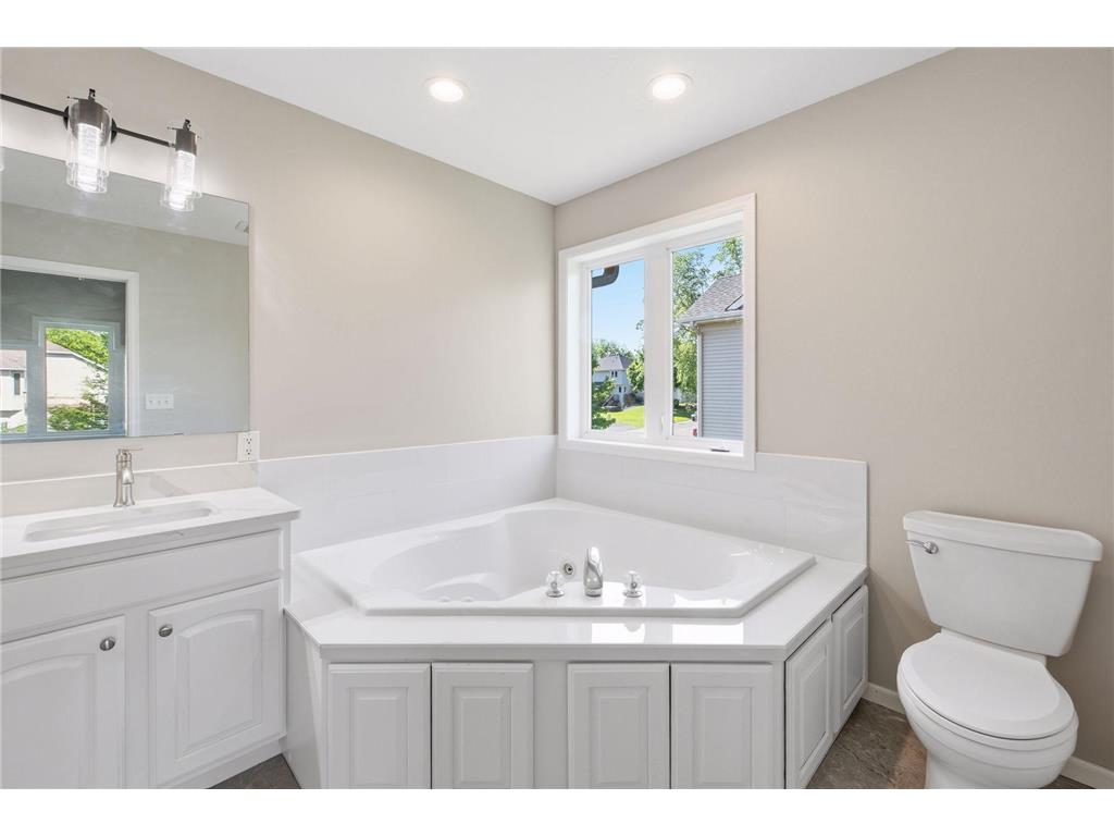 20911 Illinois Path Lakeville MN 55044 7086095 image33