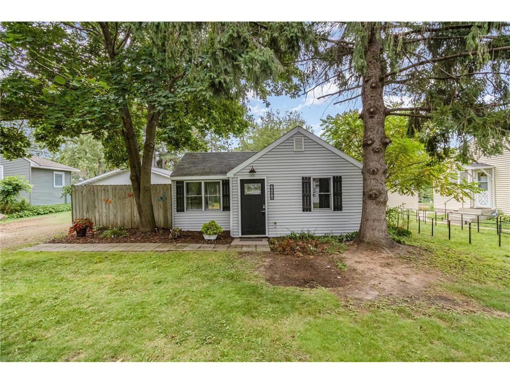 2092 Shryer Avenue E North Saint Paul MN 55109 6781355 image1