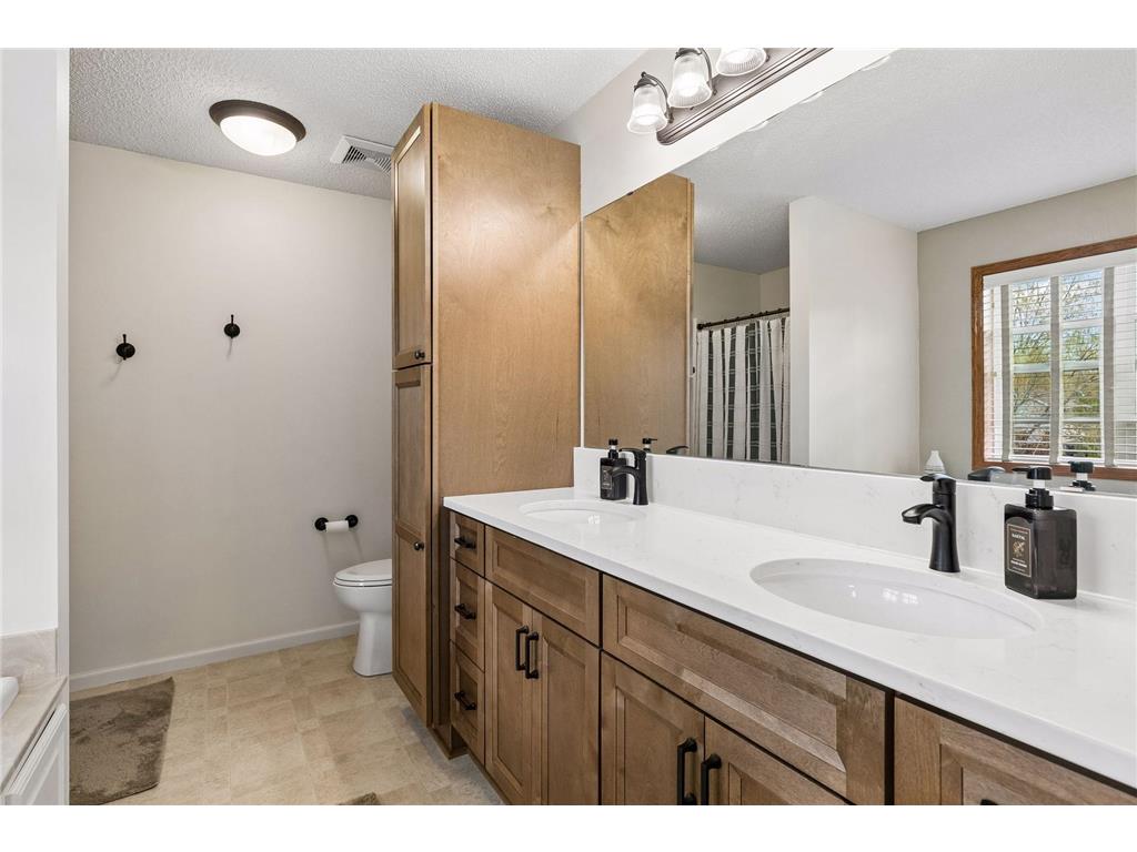 20921 Illinois Path Lakeville MN 55044 7065369 image33