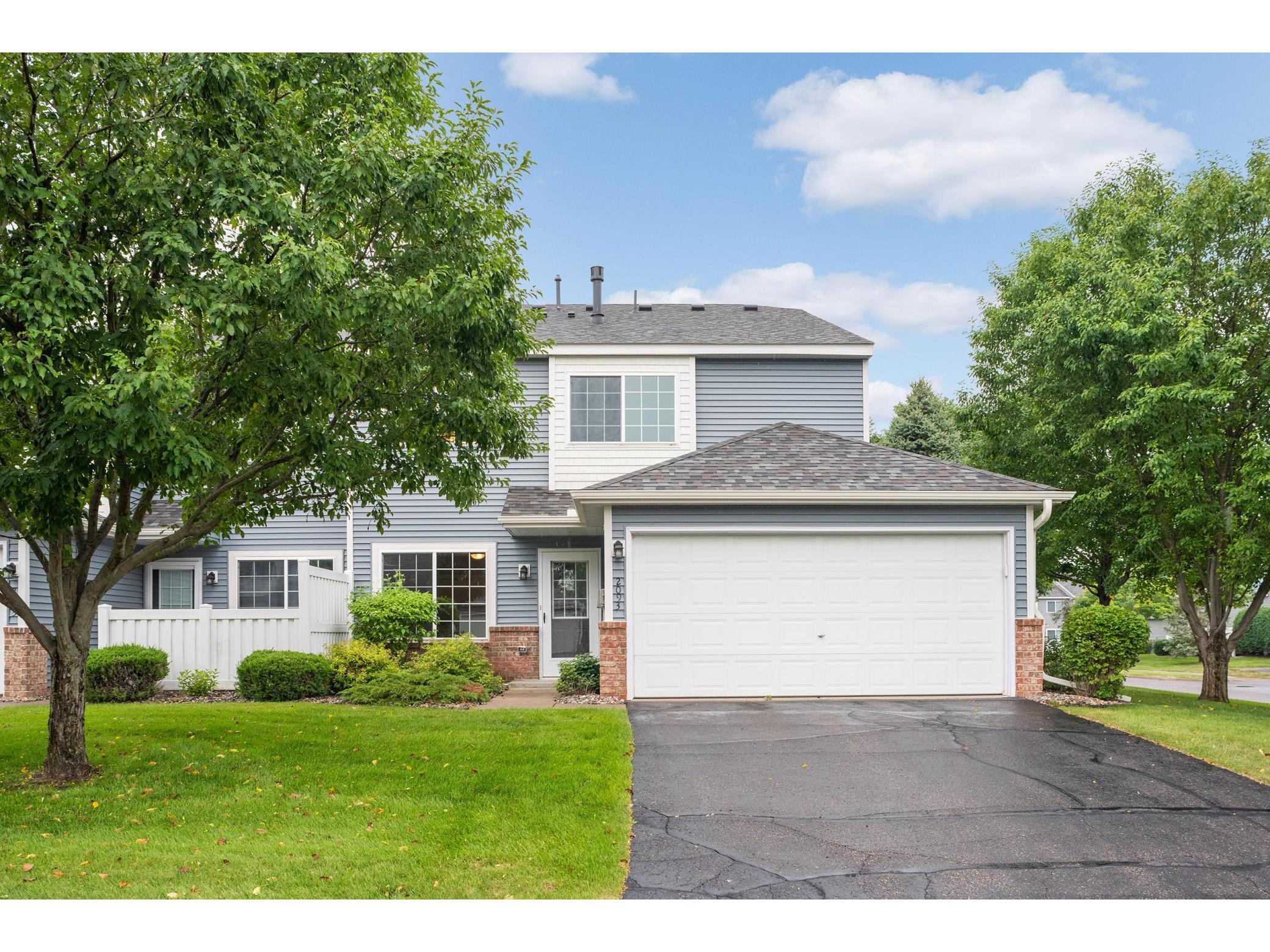 2093 Gresham Avenue N, Oakdale, MN, 55128 MLS 6029903 Edina Realty